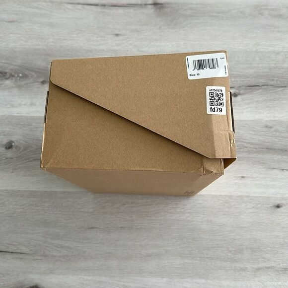 adidas Yeezy Foam RNR Carbon 13 NWT IN BOX - Picture 6 of 12